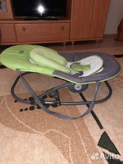 Шезлонг детский