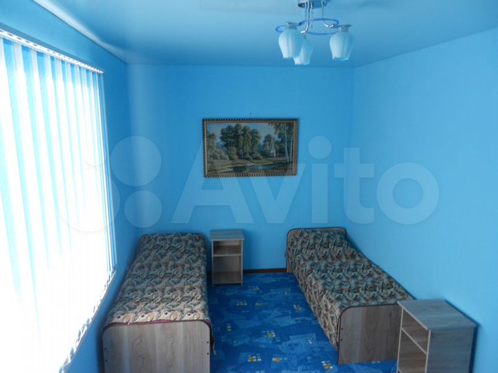 Коттедж 350 м² на участке 7 сот.