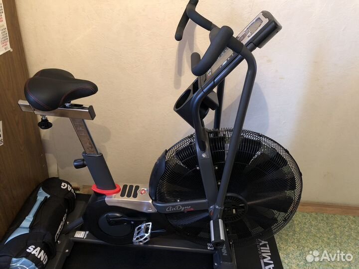 Велотренажер (Аэробайк ) Schwinn Airdyne AD8