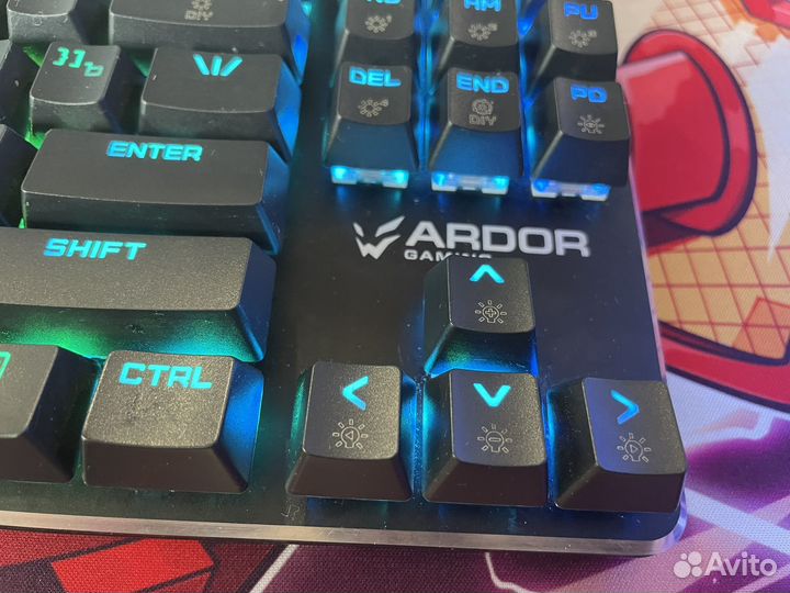 Игровая механическая клавиатура
