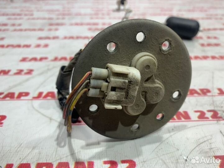 Датчик уровня топлива Toyota Town Ace Noah SR50 3S