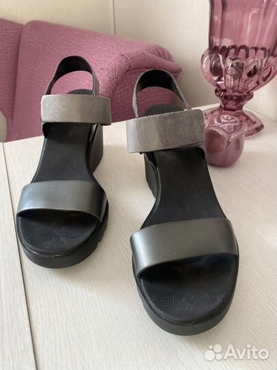 Босоножки женские Ecco, 40 -41 размер