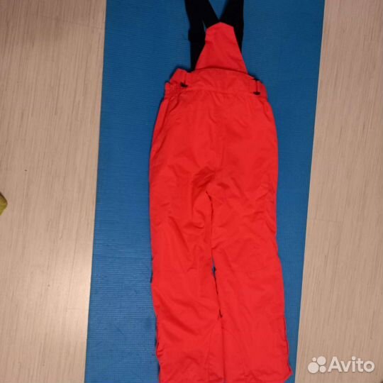 Горнолыжный костюм