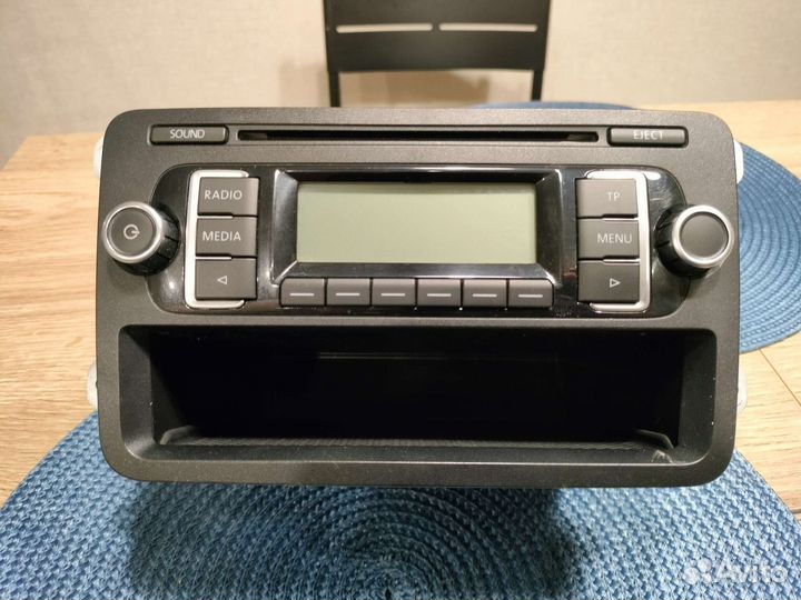 Магнитола volkswagen polo RCD210 MP3