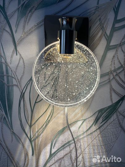 Настенный светильник бра