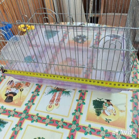 Клетка для среднего попугая