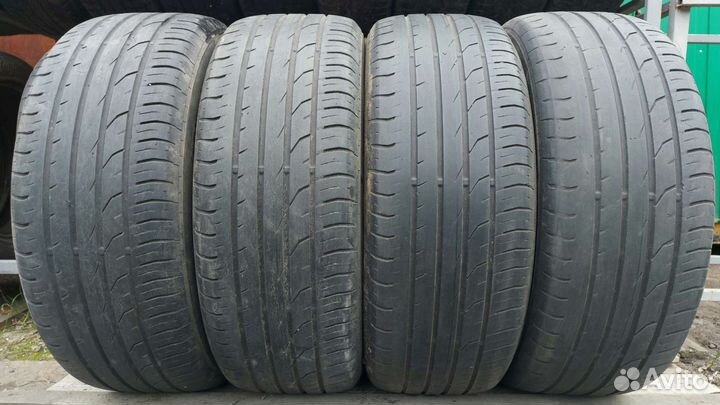 Continental ContiPremiumContact 2 215/55 R17 94V