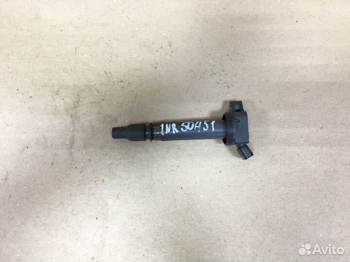 Катушка зажигания Toyota Auris