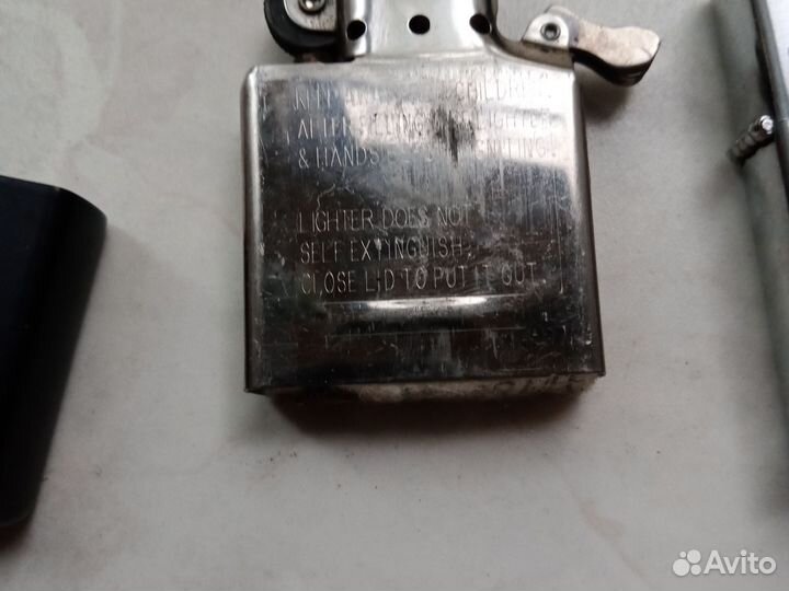 Зажигалка бензиновая zippo