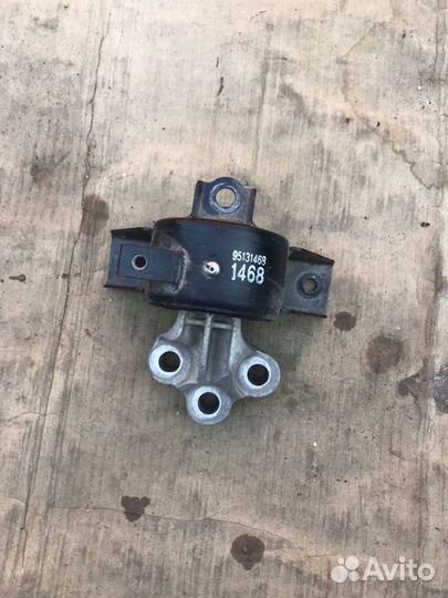 Подушка двигателя на опель Мокка