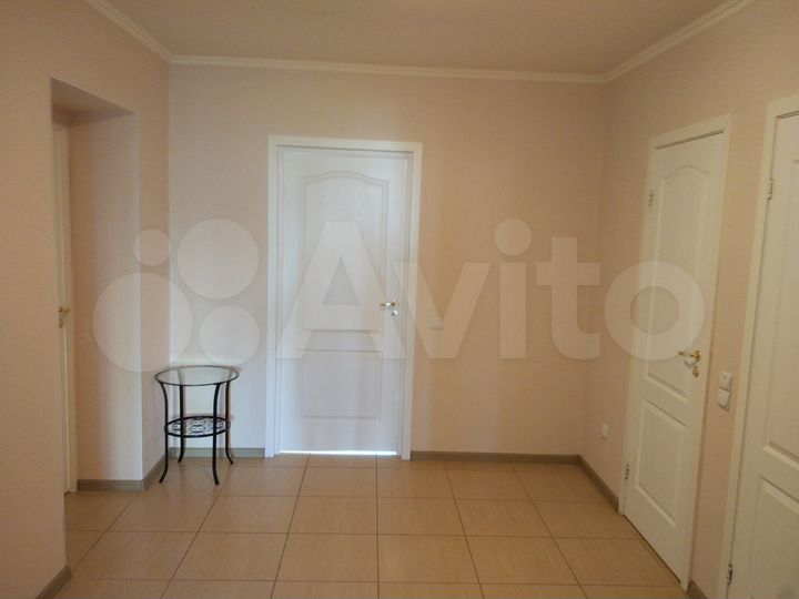 3-к. квартира, 105 м², 5/10 эт.