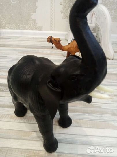 Интерьерные, декоративные статуэтки