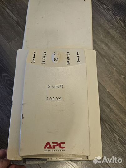 Ибп APC Smart-UPS 1000 XL