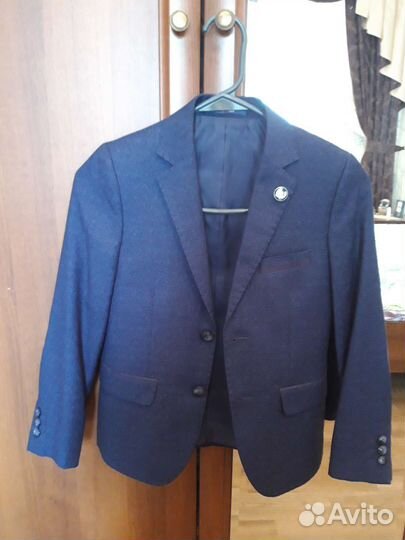 Пиджак для мальчика 128
