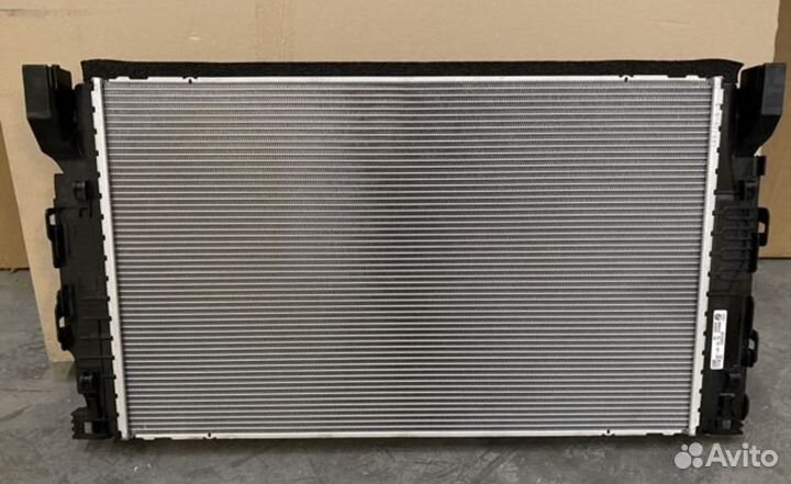Радиатор BMW 7 серии G11 G12 730d 725d