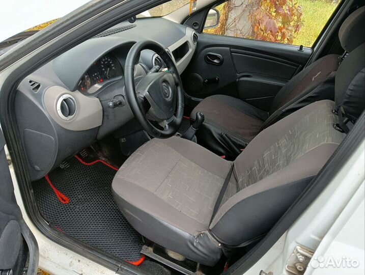 Renault Logan 1.4 МТ, 2012, 266 573 км