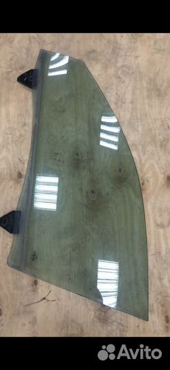 Стекло пер лев двери ауди А4 Б6