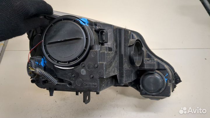 Фара (передняя) Skoda Yeti, 2010