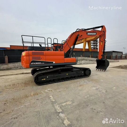 Гусеничный экскаватор DOOSAN DX300LC, 2021