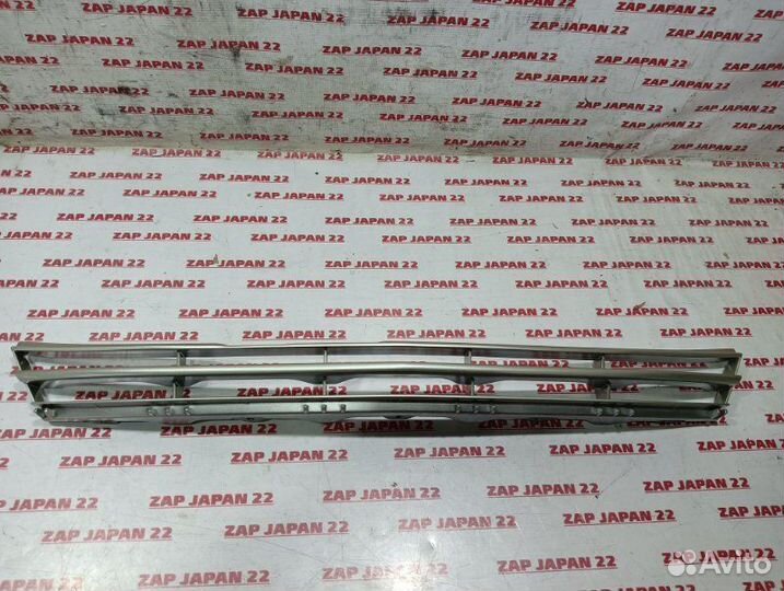 Решетка радиатора Toyota Harrier Lexus Rx300