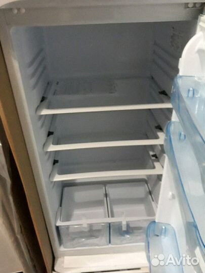 Холодильник Бирюса 135 новый гарантия