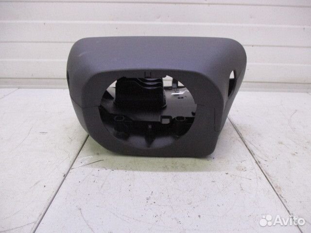 Кожух рулевой колонки Renault Sandero 2 Stepway 5S