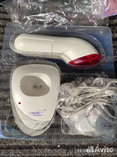 Массажер для лица с инфракрасным излучением