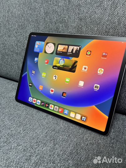 Apple iPad Pro 12.9 2022 256 GB Space Gray