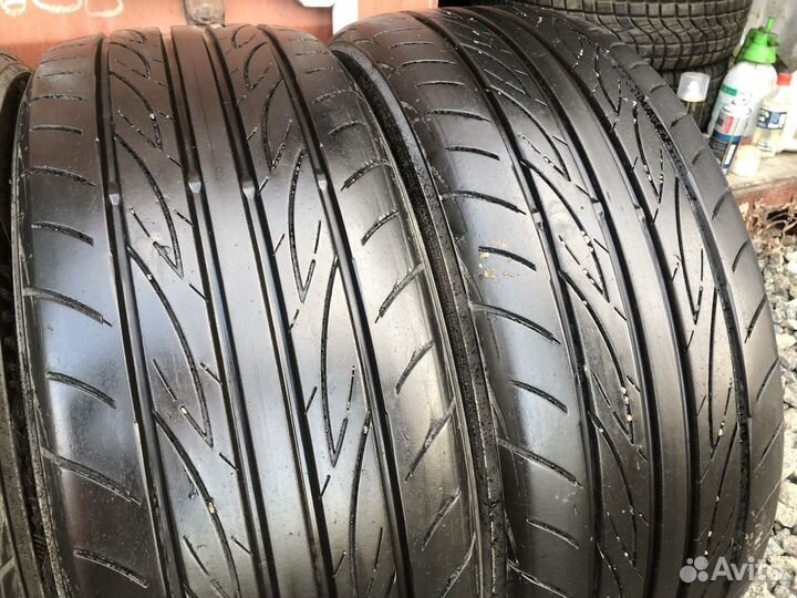 Yokohama Advan Fleva V701 225/45 R19 96W