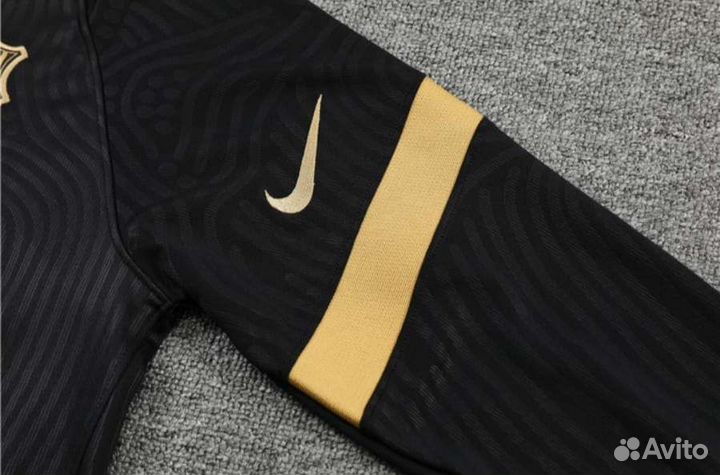 Тренировочный костюм Барселона