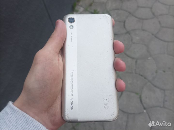 HONOR 8S, 2/32 ГБ