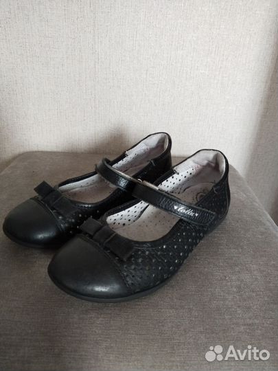 Туфли для девочки нат кожа 32 р