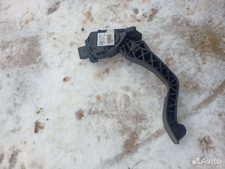 Педаль газа Peugeot Citroen 9671433680