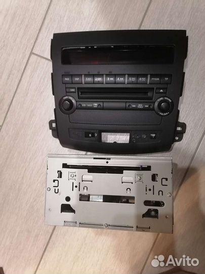 Автомагнитола Mitsubishi Outlander штатная