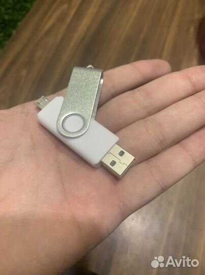 USB флешка 64gb новая