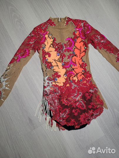 Купальник для художественной гимнастики