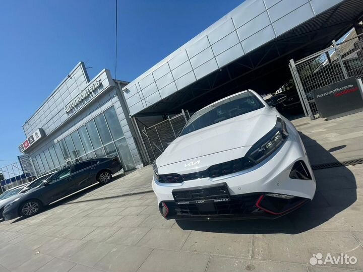 Kia Cerato 2.0 AT, 2022