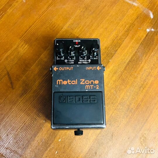 Педаль эффектов для электрогитары boss Metal Zone