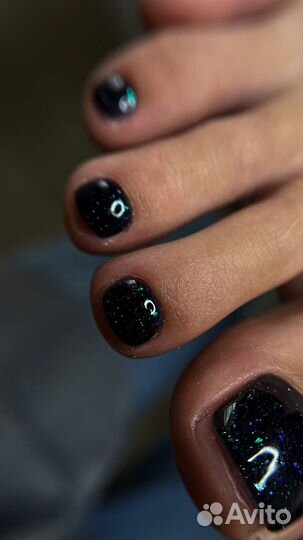 Модель на маникюр и педикюр