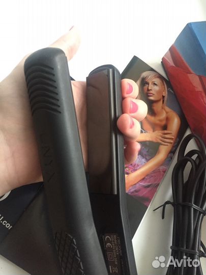 Утюжок Выпрямитель для волос