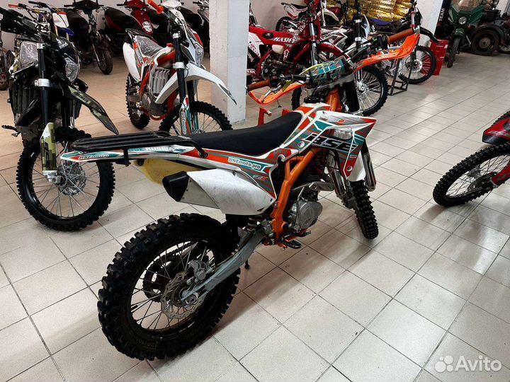 Кросс Эндуро Мотоцикл BSE Z6 250