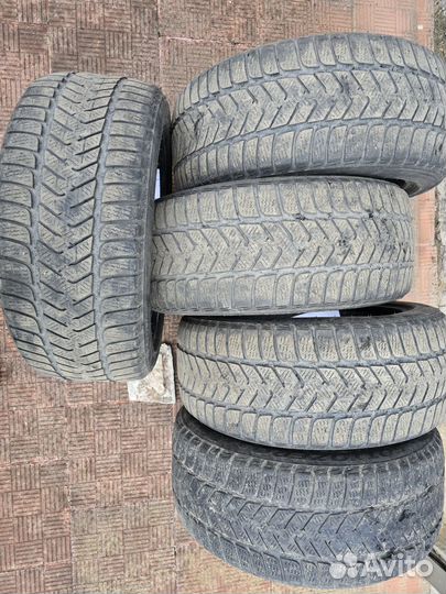Pirelli Winter Sottozero 3 225/45 R17 H