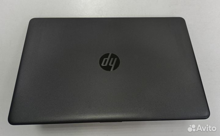 Ноутбук HP Pavilion 15 в идеальном состоянии