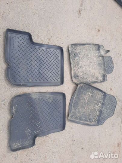 Коврики logan sandero