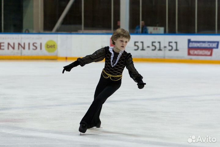 Костюм для фигурного катания р. 128-140