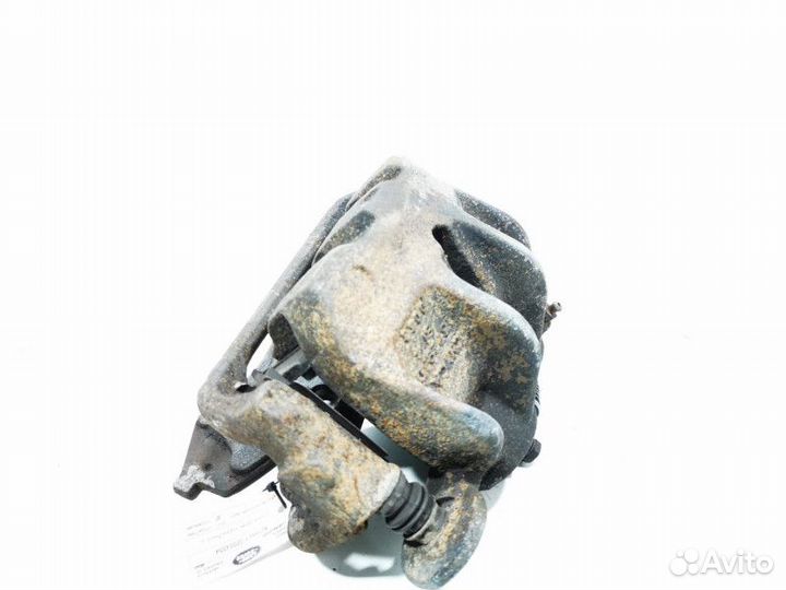 Суппорт тормозной передний левый Land Rover