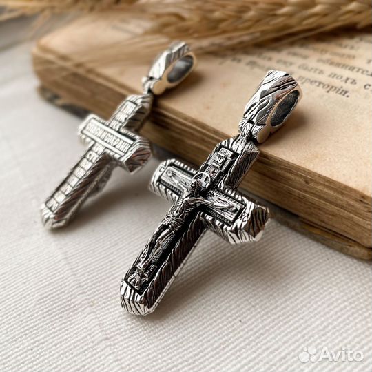 Крест нательный имитация камня