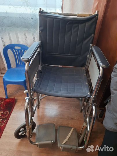 Инвалидная коляска