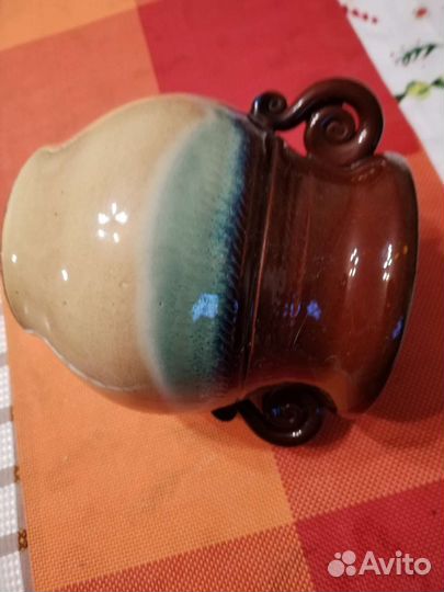 Керамическая ваза-кувшин