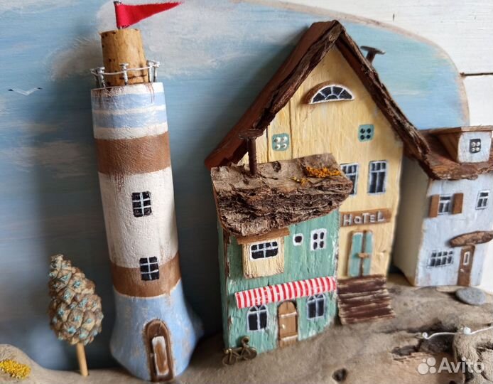 Ключница вешалка настенная из дерева 